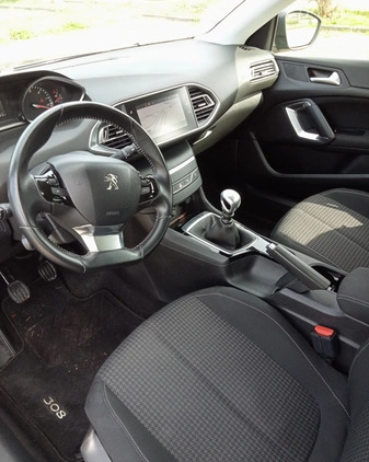 Peugeot 308 cena 51900 przebieg: 83700, rok produkcji 2019 z Sopot małe 379